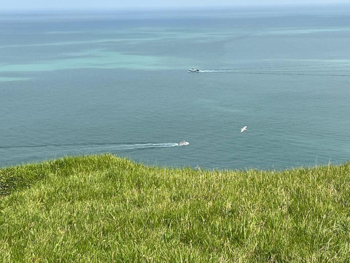 Villa Saint Jacques, Appart La Mer 勒特雷波尔 外观 照片